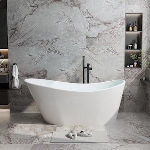 67 in. x 31.5 in. Freestanding Soaking Bathtub with Right Drain and Groove overflow in White/Polished Chrome