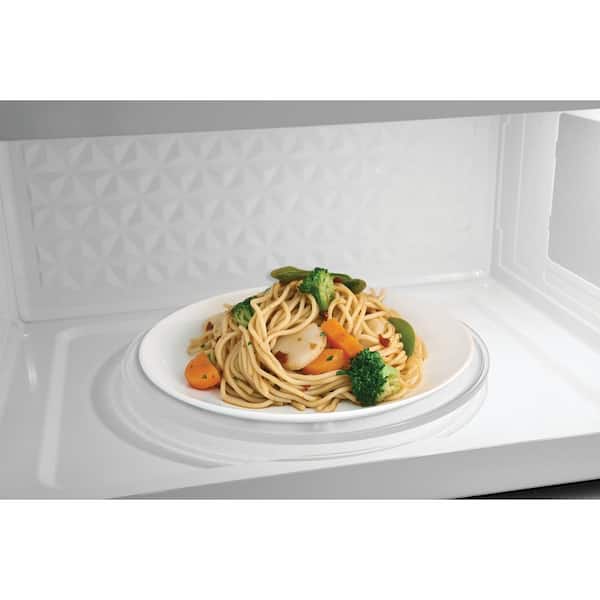https://images.thdstatic.com/productImages/36a3ae64-2315-452c-908b-81a83ff1248b/svn/stainless-steel-frigidaire-over-the-range-microwaves-fmow1852as-76_600.jpg