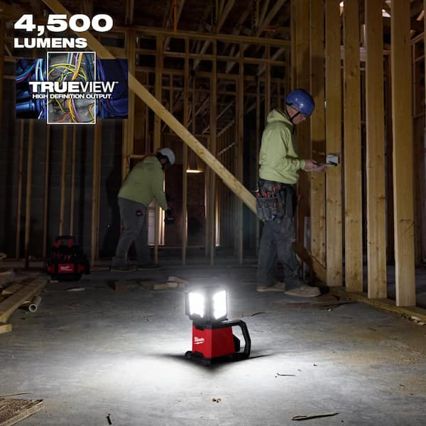 Milwaukee M18 18-Volt Lithium-Ion Cordless 4500 Lumens ROVER Dual Power Triple-Panel Flood & Area Light (Tool-Only)