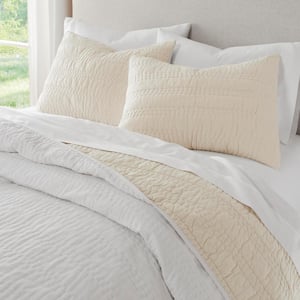 3-Piece Bright White/Khaki Handcrafted Reversible Pick-Stitch Cotton Quilt Set in Full/Queen Size