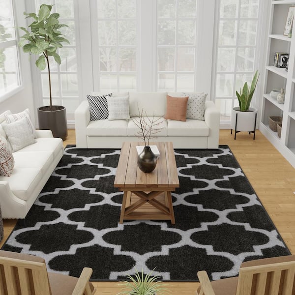 Seyward Trellis Titanium 2 ft. x 5 ft. Rectangle Indoor Shag Runner Rug