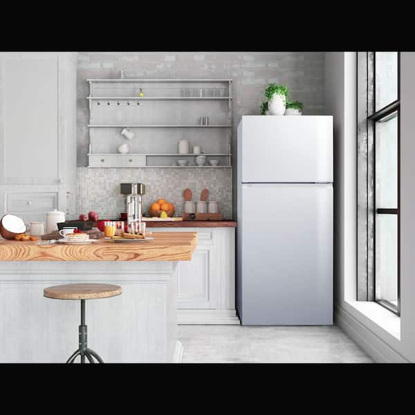 シロ Summit Appliance 18.0 cu. ft. Top Freezer Refrigerator in White