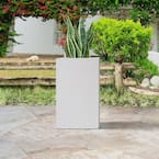PLANTARA 24 in. H Concrete Tall Solid White Planter, Large Outdoor ...