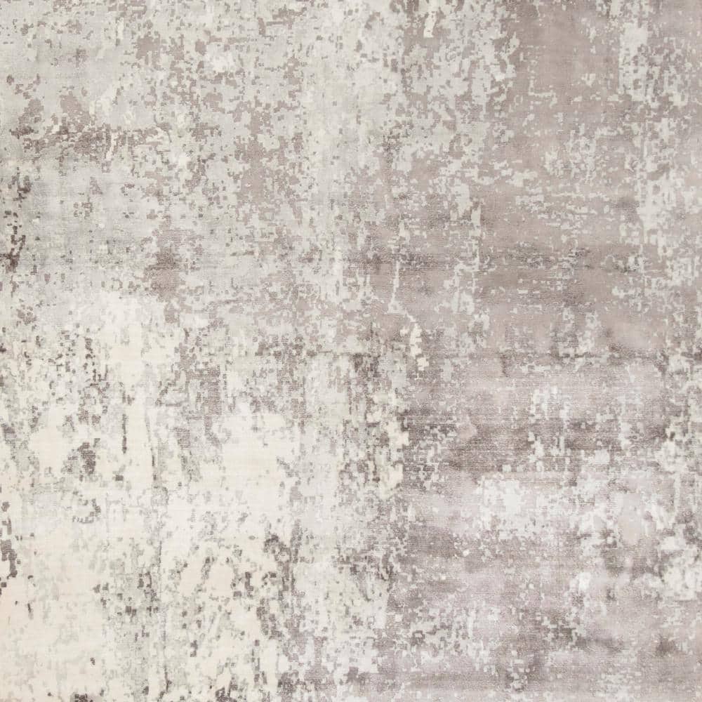 Gray Abstract Hand-Knotted Wool and Viscose Area Rug