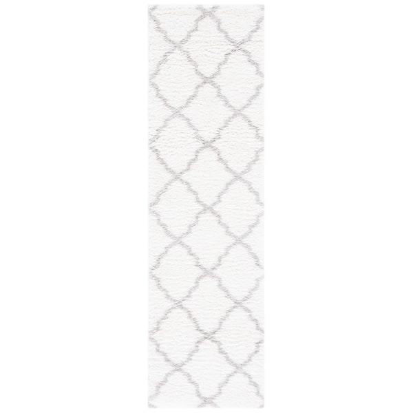 Berber Shag 2 ft. x 8 ft. Ivory/Light Gray Trellis Diamond Runner Rug
