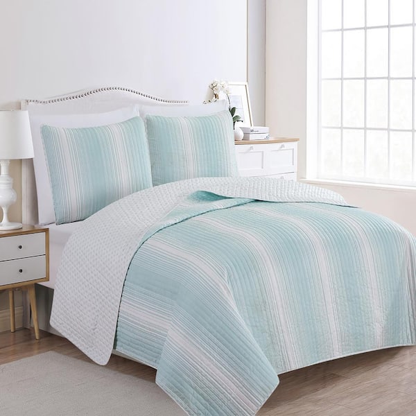 FRESHFOLDS Seafoam Blue King Premium Striped 3-Piece Microfiber Quilt Set Bedspread