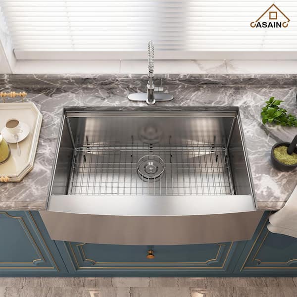 https://images.thdstatic.com/productImages/36d59bf5-8d55-4d1f-920f-a1d9521adbf3/svn/33-in-brushed-stainless-steel-casainc-farmhouse-kitchen-sinks-ca-07-fs33sw-40_600.jpg