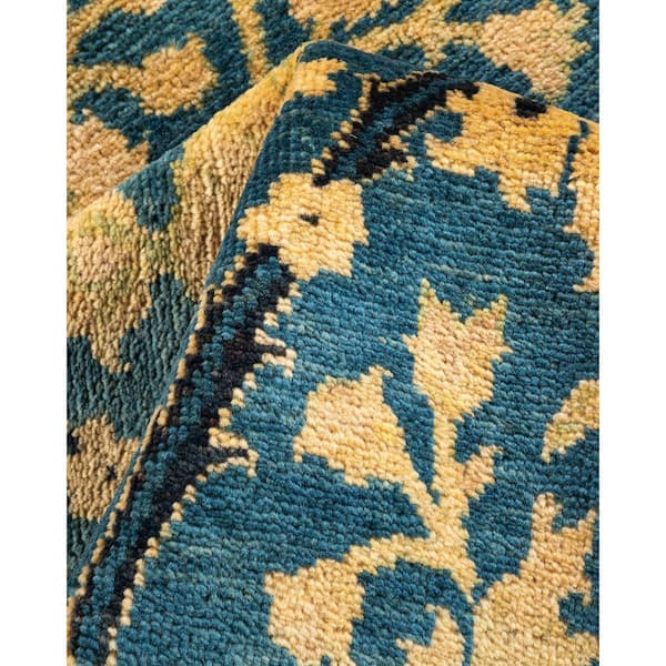 Eclectic Light Blue 5 x 8 Solid Wool Indoor Area Rug