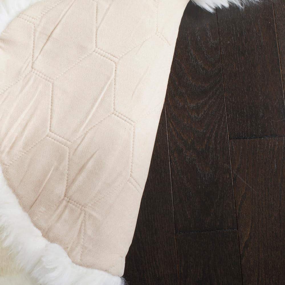 Luxurious Hand-Knotted Natural White Sheepskin Fur Rug 2' x 4'