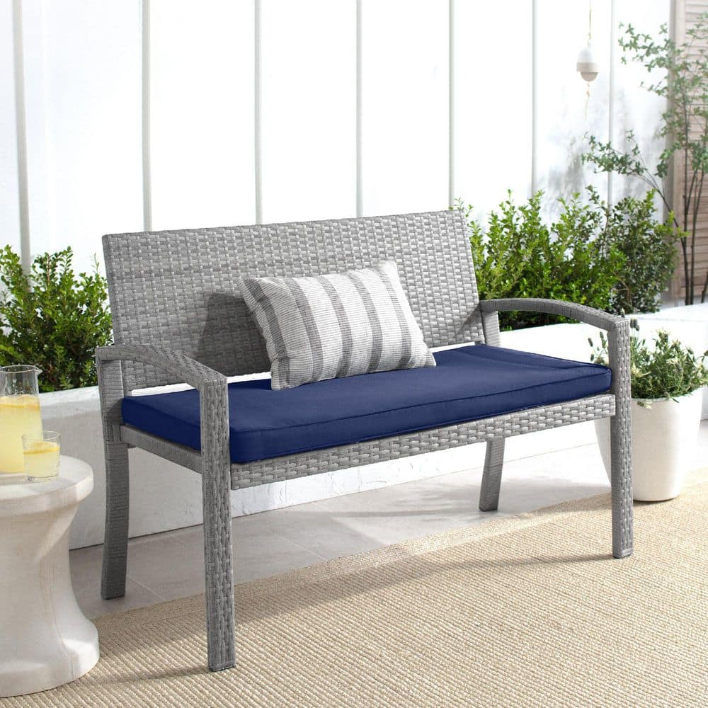 Gray Wicker 2-Person Outdoor Bench with Navy Cushion