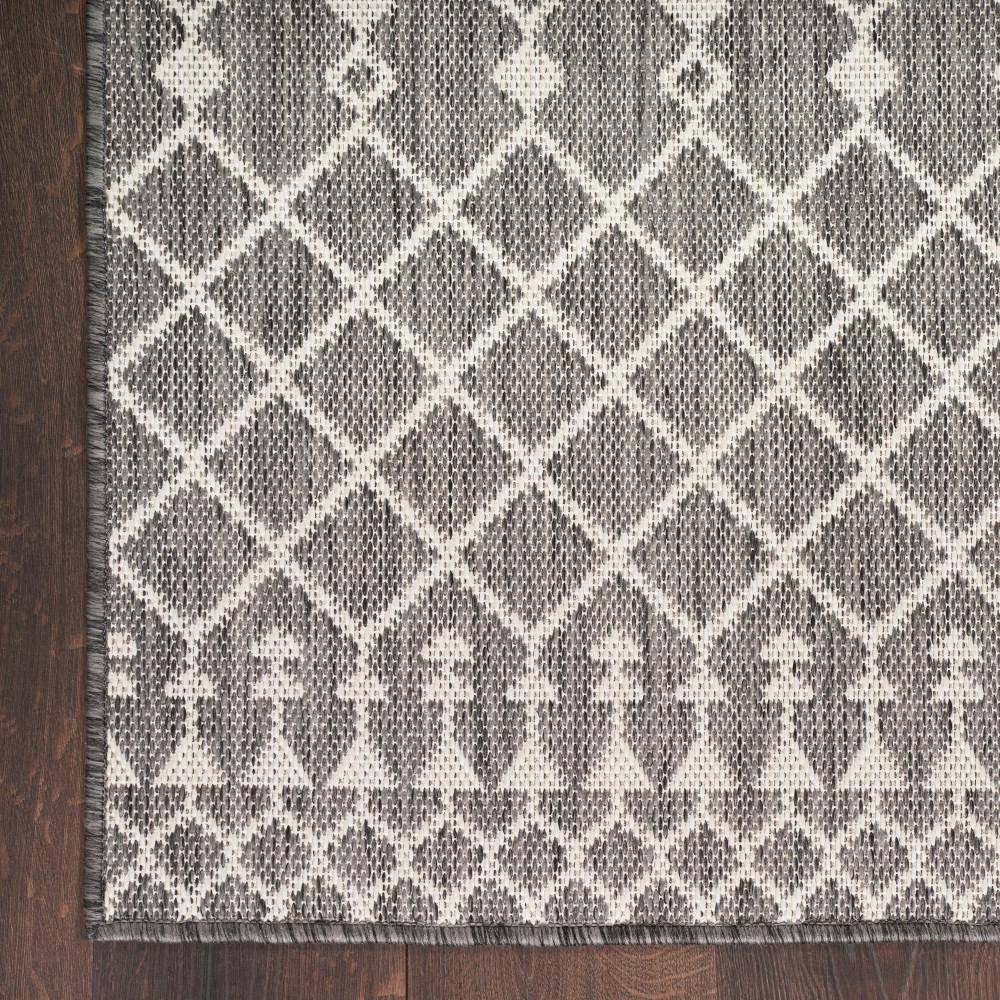 Charcoal Moroccan Trellis Flatweave 4' x 6' Outdoor Rug