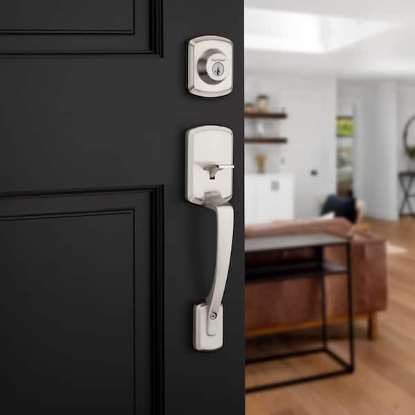 Henley Single Cylinder Door Handleset w/Round Maven Knob featuring SmartKey Security in Satin Nickel