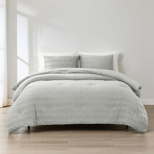 Azalea Ruched Velvet Strip 3-Piece Light Gray Velvet King/Cal King Comforter Set