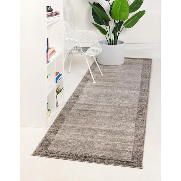 Del Mar Abigail Light Gray 2' 7 x 10' 0 Runner Rug