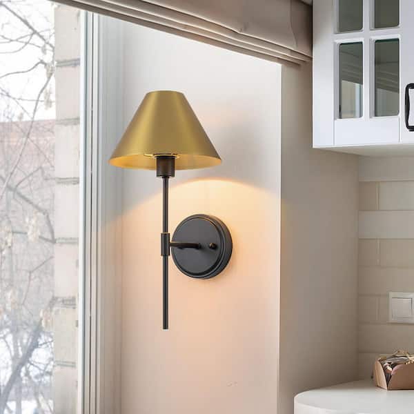 Waltco Ny-O-Lite 黒/金 LLHZSY 16.14 in. 1-Light Black and Brushed Gold Wall Sconce with