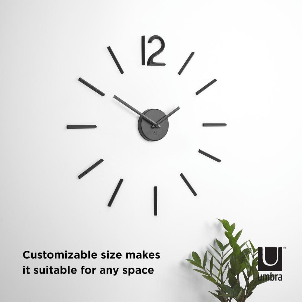Black Metal Blink Wall Clock with Customizable Size