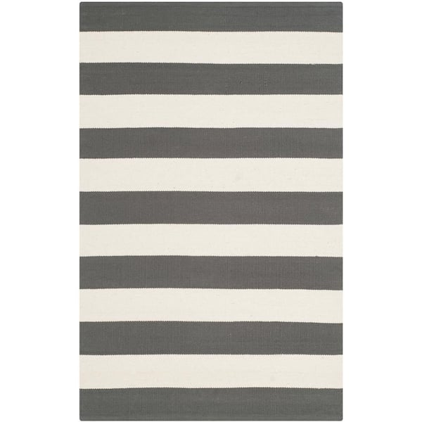 SAFAVIEH Montauk Gray/Ivory Doormat 3 ft. x 4 ft. Striped Area Rug