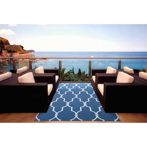 Delos Blue 4 ft. x 6 ft. Geometric Transitional Indoor/Outdoor Patio Area Rug