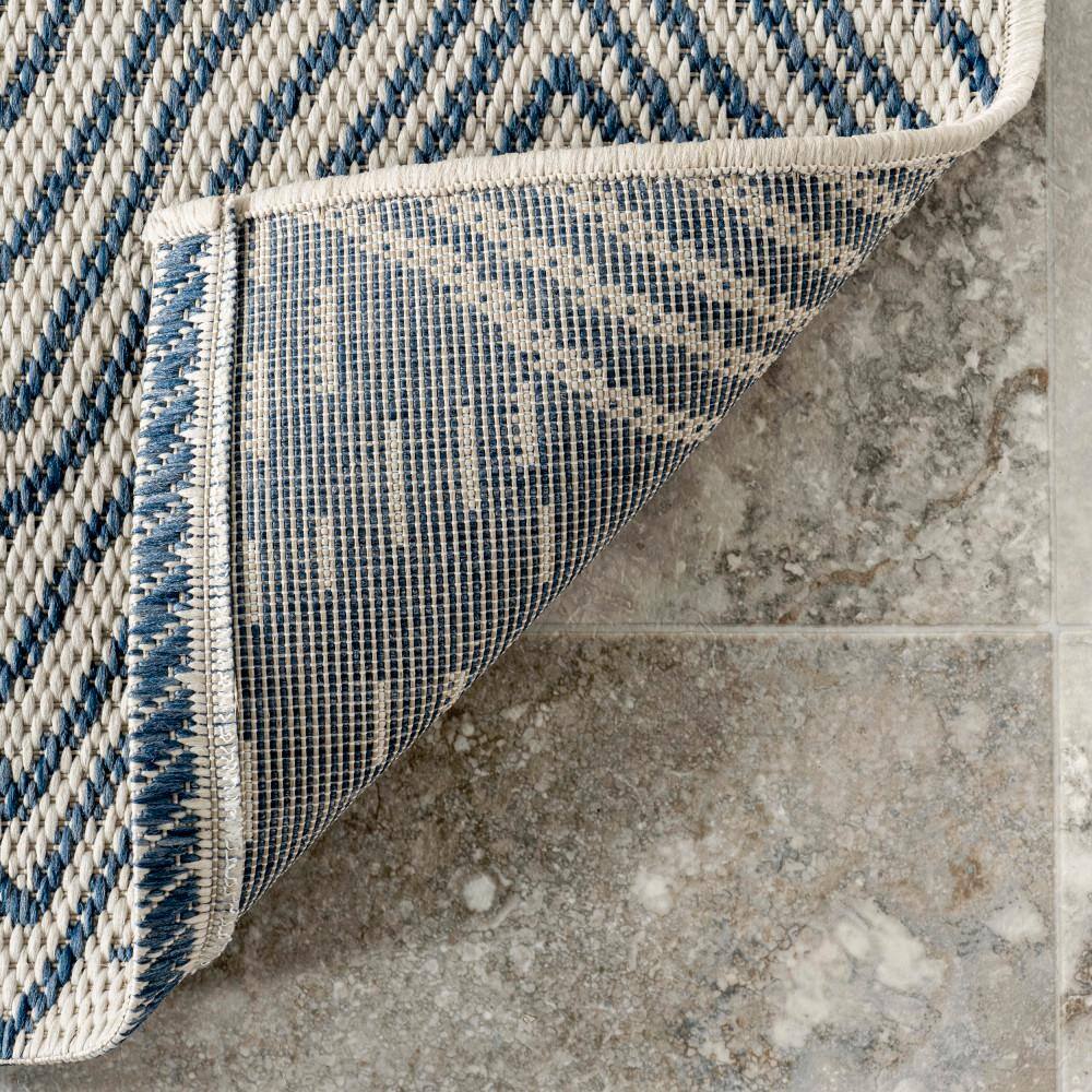 NuLOOM Wavy Chevron 3x4 ft Blue Indoor/Outdoor Rug