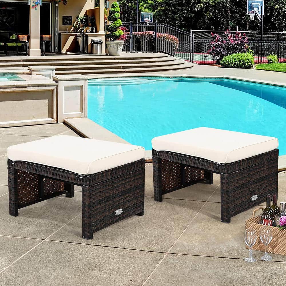 15.5 in. D x 19.5 in. W x 13 in. H Brown Wicker Outdoor Ottoman with Remova
