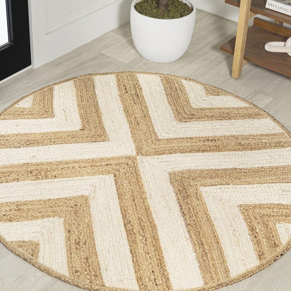 Piper Two-Tone Chevron Round Jute Cream/Natural 5 ft. Round Area Rug