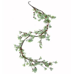 5 ft. Green Leaves and Red Berries Garland
