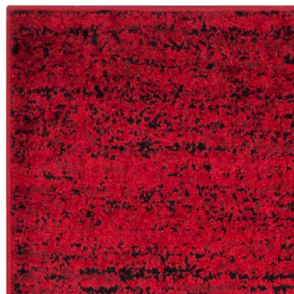 Chic Lodge-Style 30" Square Red & Black Synthetic Rug