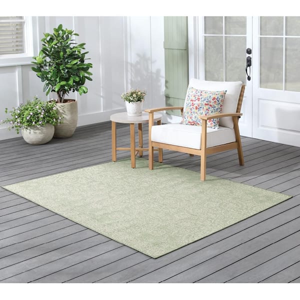 Green Medallion 8 ft. x 10 ft. Indoor/Outdoor Area Rug