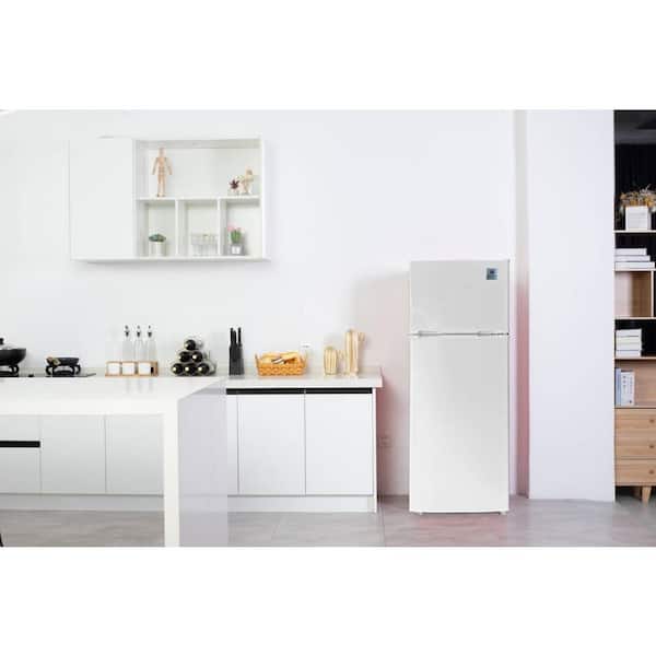 ARCTIC CHEF 7.5 cu. ft. Mini Refrigerator in White ACFR741-WHITE