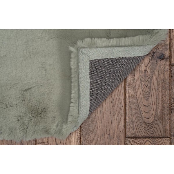 Kelsi Faux Rabbit Pale Green 3x5 Area Rug