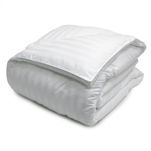 500 Thread Count White Damask Down Alternative Comforter