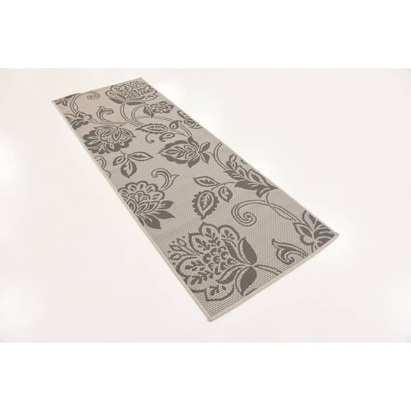 Outdoor Floral Gray 2' 2 x 6' 0 Runner Rug
