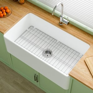 Farmhouse Series 33 in. Apron Front Kitchen Sink Single Bowl White Fireclay Sink with Bottom Grids and Drain Barn Sink