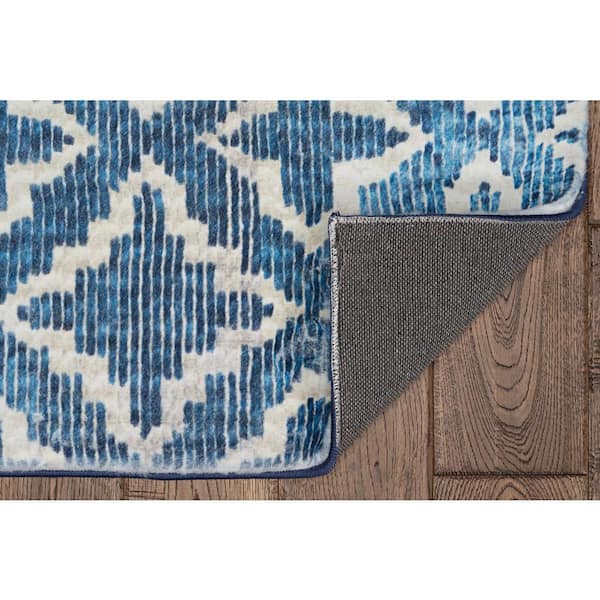 Marc Faux Rabbit Blue & White 8x10 Area Rug