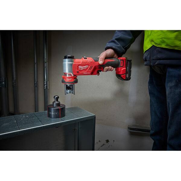 Milwaukee M18 18V Lithium-Ion 1/2 in. to 4 in. Force Logic 6