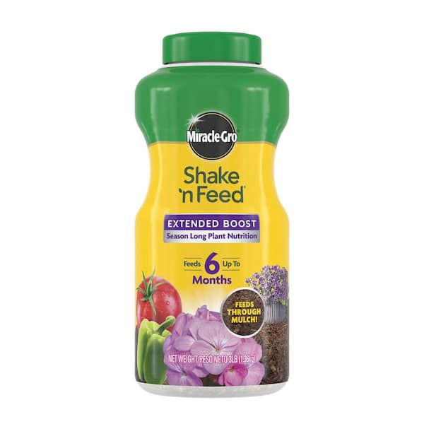 Miracle-Gro Shake 'n Feed Extended Boost, Fertilizer for Plants, 3 lbs. Feeds Up to 6 Months