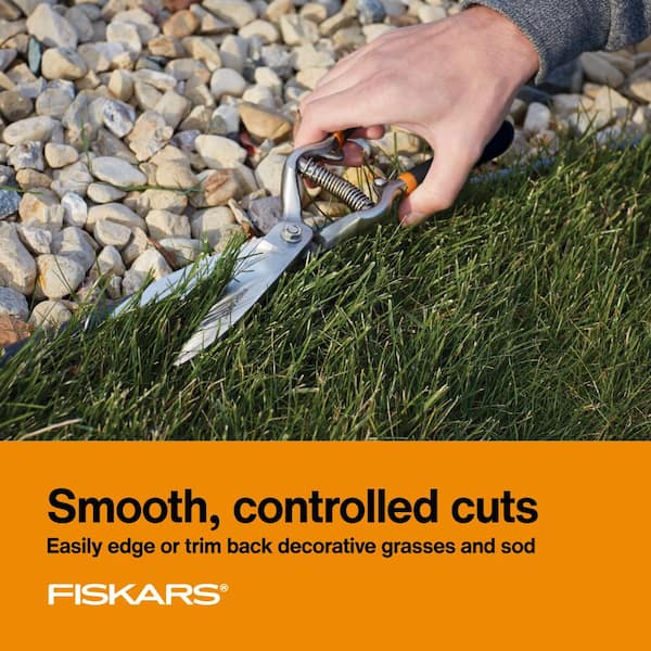 Fiskars Shear Ease Grass Shears - Black