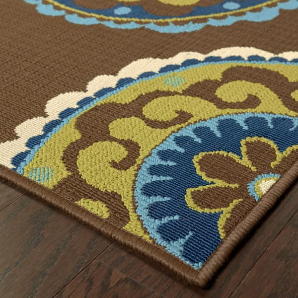 Brown, White 2 ft. x 4 ft. Loomed Floral;Medallion Polypropylene Rectangle Indoor/Outdoor Area Rug