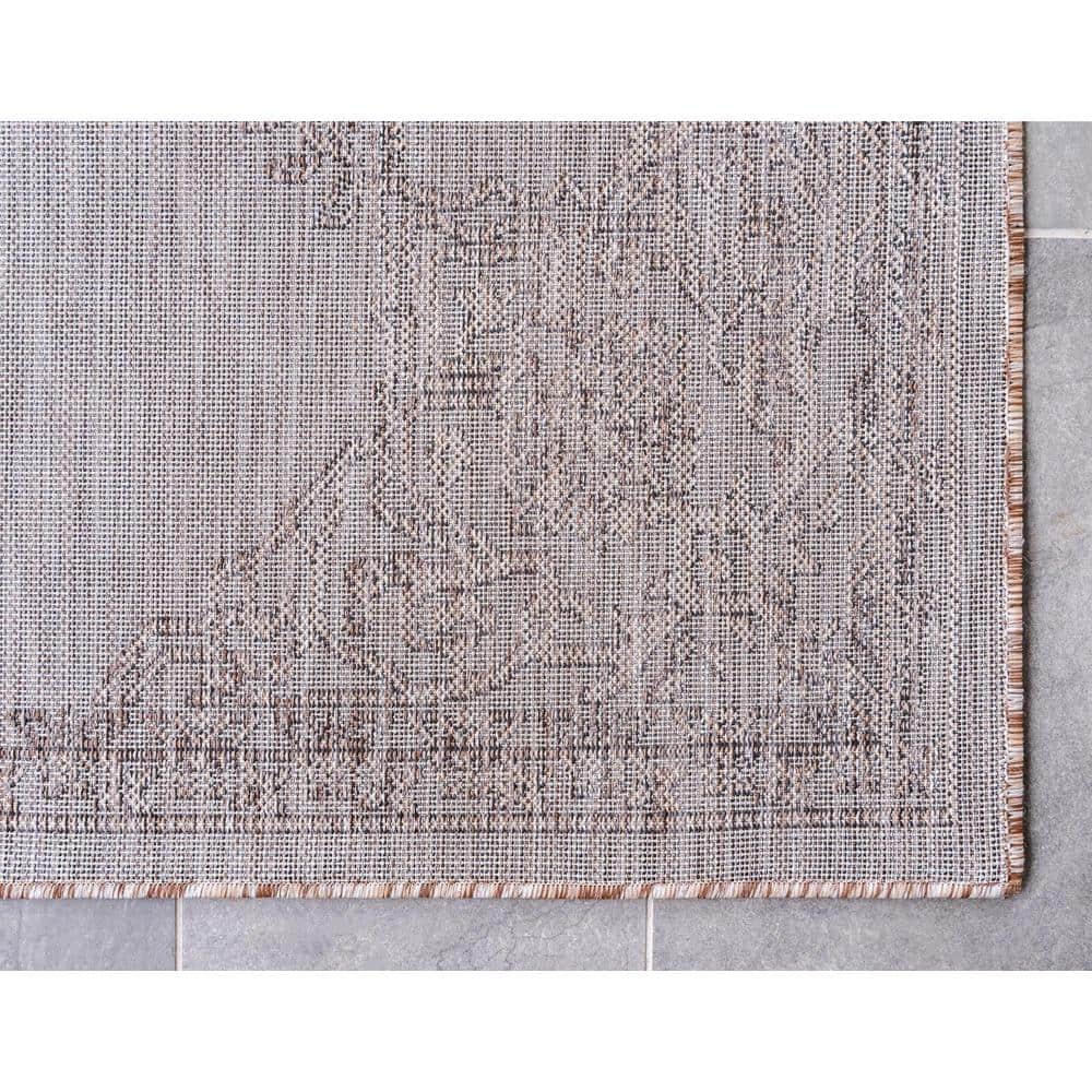 Beige and Black Rectangular Outdoor Synthetic Rug, 9' x 12'