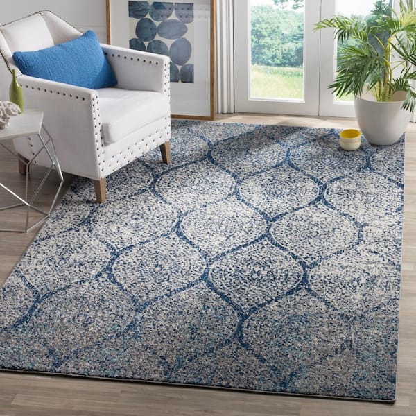 Madison Navy/Silver 4 ft. x 4 ft. Square Medallion Area Rug