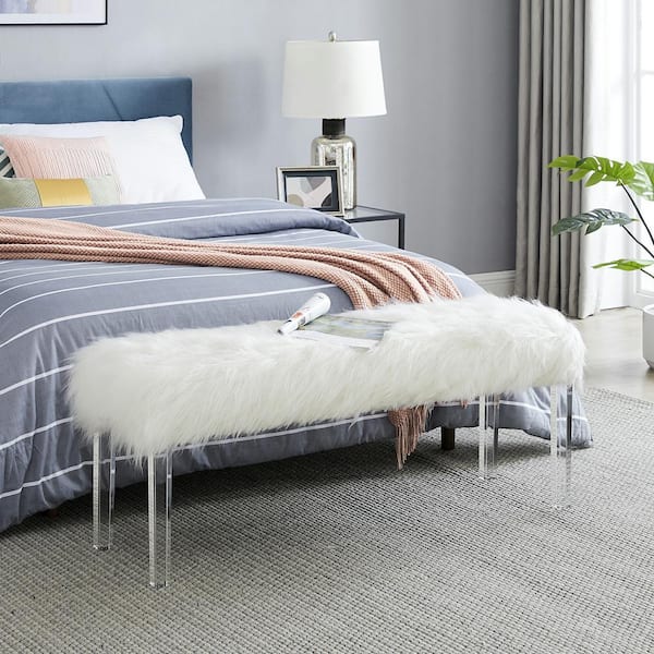 NEW CLASSIC HOME FURNISHINGS New Classic Furniture Marilyn White Glam Upholstered Bedroom Bench with Faux Fur