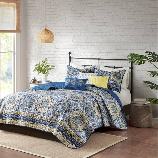 Madison Park Moraga 6 Piece Blue King, California King Bed Quilts