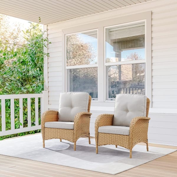 Carlos Natural Wicker Outdoor Lounge Chair with Off White Cushions