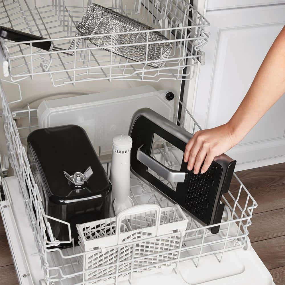 Kalorik 3.2 Quart Stainless Steel Deep Fryer with Oil Filtration