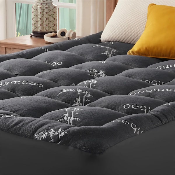 King Polyester Thick Pillow Top Mattress Pad Protector with Stretchable Pockets, Soft Breathable Mattress Topper, Grey