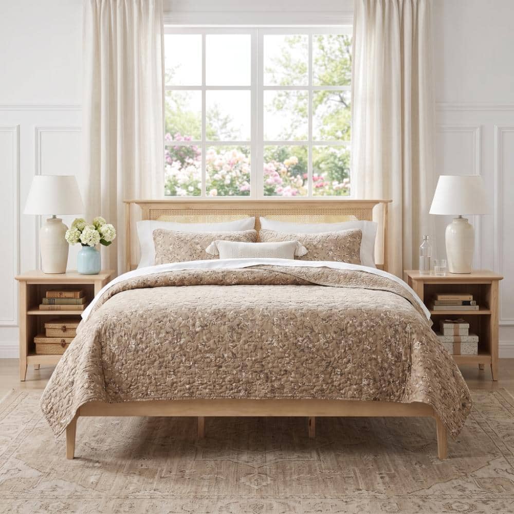Natural Light Wood Frame King Size Platform Bed with Rattan Headboard price history on PriceWatchPro