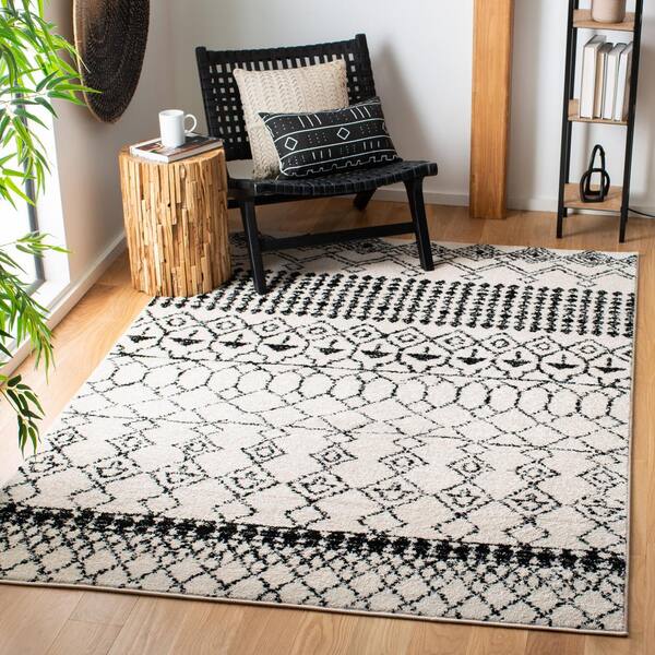 Tulum Ivory/Black 5 ft. x 5 ft. Square Moroccan Area Rug