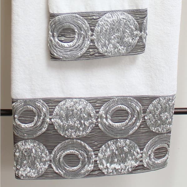 Avanti Modern Farmhouse Fingertip Towel - White