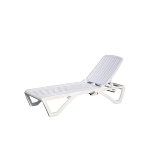 White Plastic Outdoor Chaise Lounge with Adjustable Backrest and Wheels for in-Pool, Beach, Poolside, Lawn