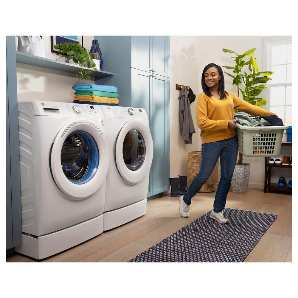 White 5.0 Cu. Ft. Smart Front Load Steam Washer
